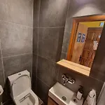 Xenia Apartament *